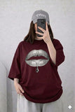 Oversized Drop Shoulder Graphic T-Shirt – Maroon Lips Print